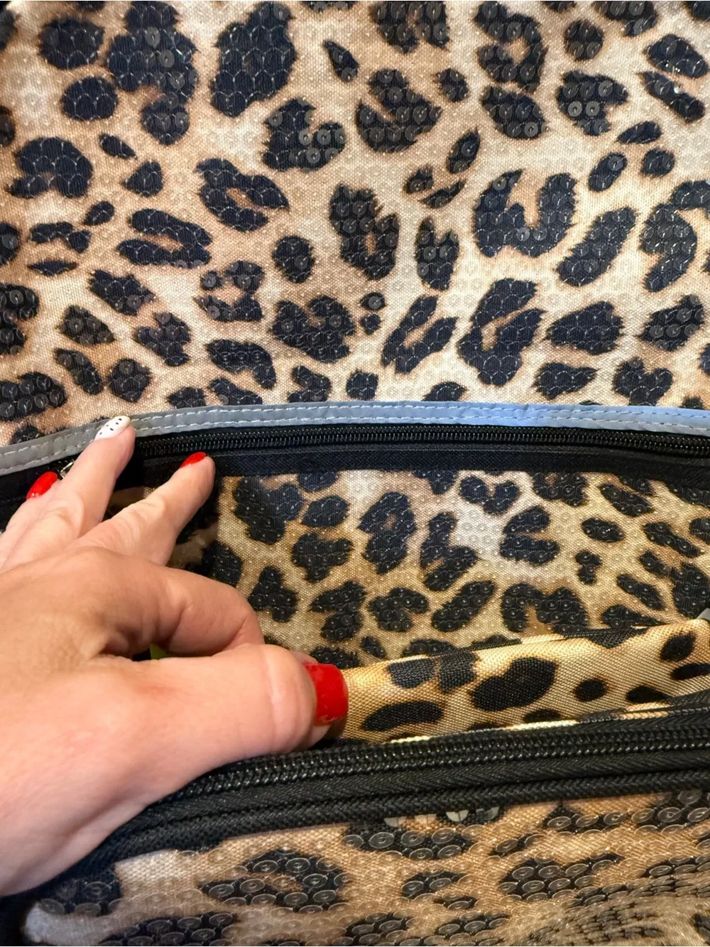 N/A stylish leopard